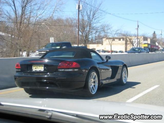 Dodge Viper spotted in Kinnelon, New Jersey