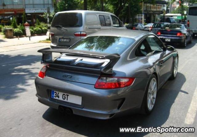 Porsche 911 GT3 spotted in Istanbul, Turkey