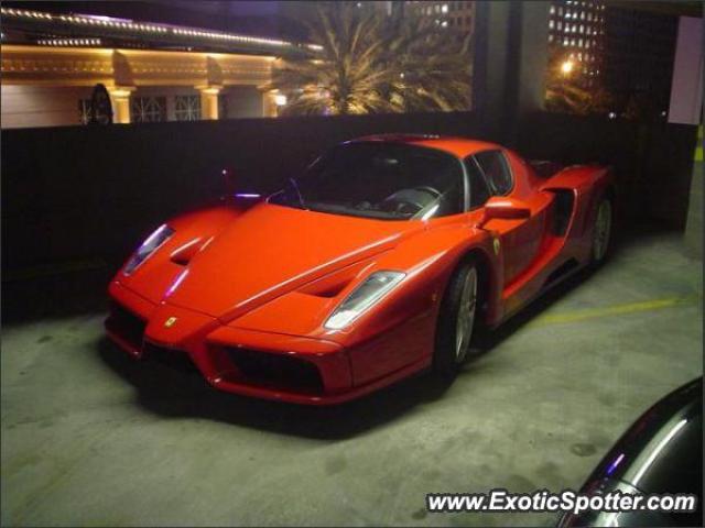 Ferrari Enzo spotted in Istanbul, Turkey