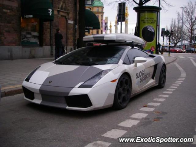 Lamborghini Gallardo spotted in Stockholm, Sweden