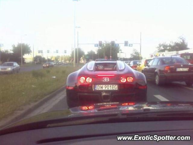 Bugatti Veyron spotted in Wroclaw, Poland