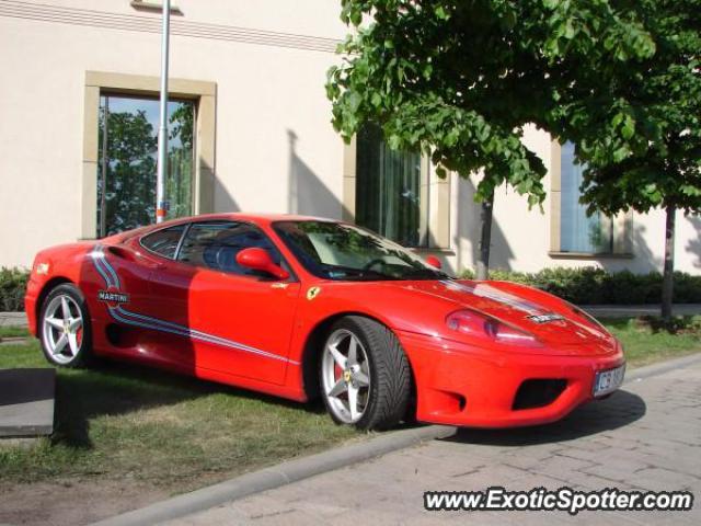 Ferrari 360 Modena spotted in Cracow, Poland