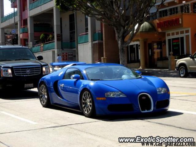 Bugatti Veyron spotted in Los Angeles, California