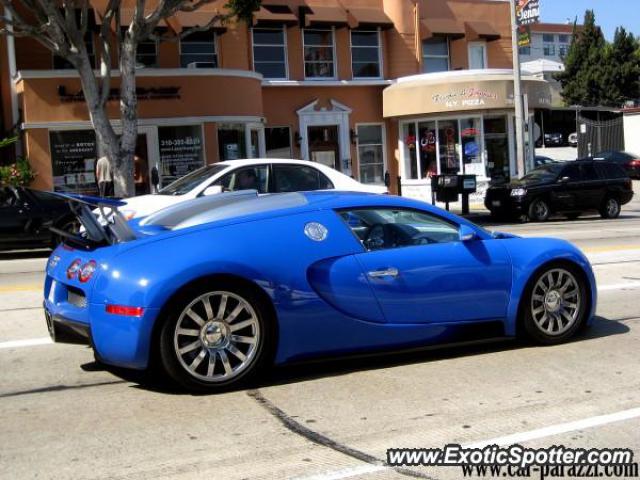 Bugatti Veyron spotted in Los Angeles, California