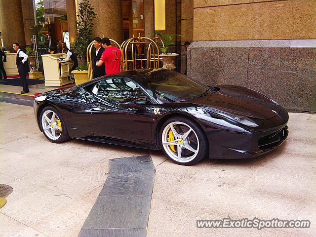 Ferrari 458 Italia spotted in Kuala Lumpur, Malaysia