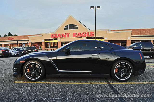 Nissan GT-R spotted in Bainbridge, Ohio