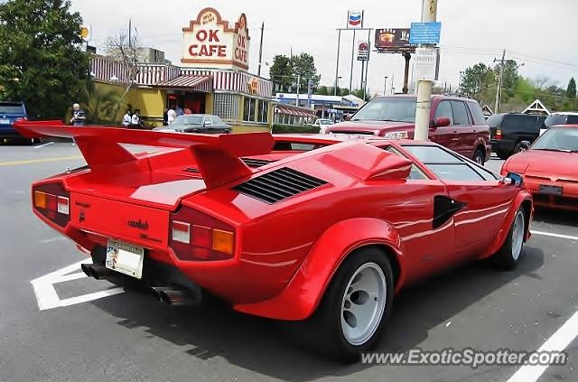 Lamborghini Countach spotted in Atlanta, Georgia