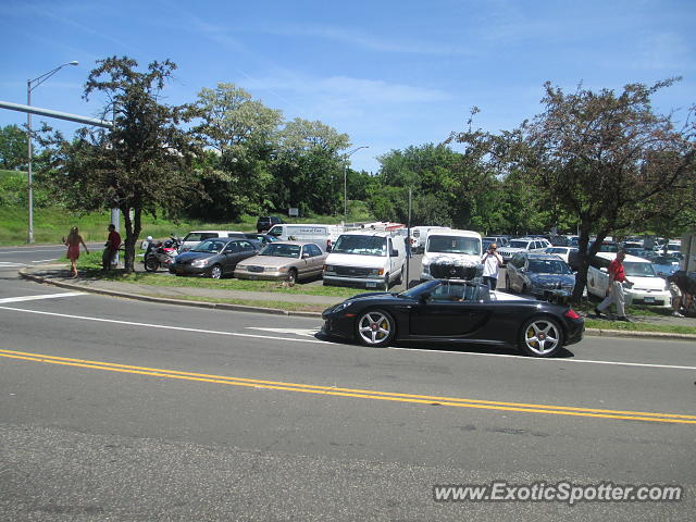 Porsche Carrera GT spotted in Greenwich, Connecticut