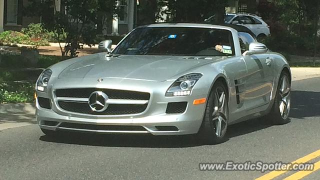 Mercedes SLS AMG spotted in Dallas, Texas