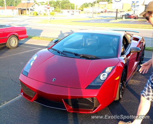 Lamborghini Gallardo spotted in Marryville, Tennessee