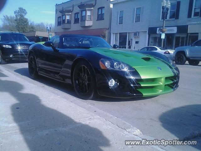 Dodge Viper spotted in Hartland, Wisconsin
