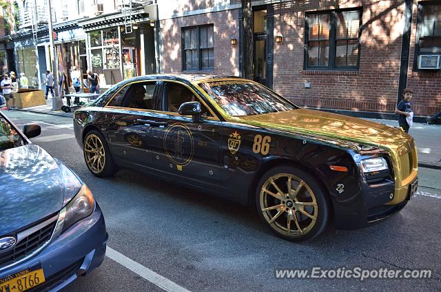 Rolls Royce Ghost spotted in Mannhattan, New York