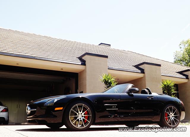 Mercedes SLS AMG spotted in London, Ontario, Canada