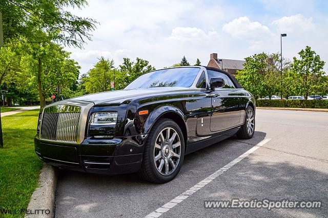 Rolls Royce Phantom spotted in Winnetka, Illinois