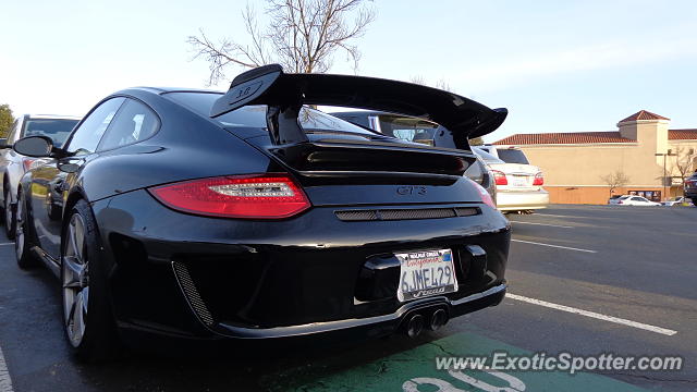 Porsche 911 GT3 spotted in Walnut Creek, California