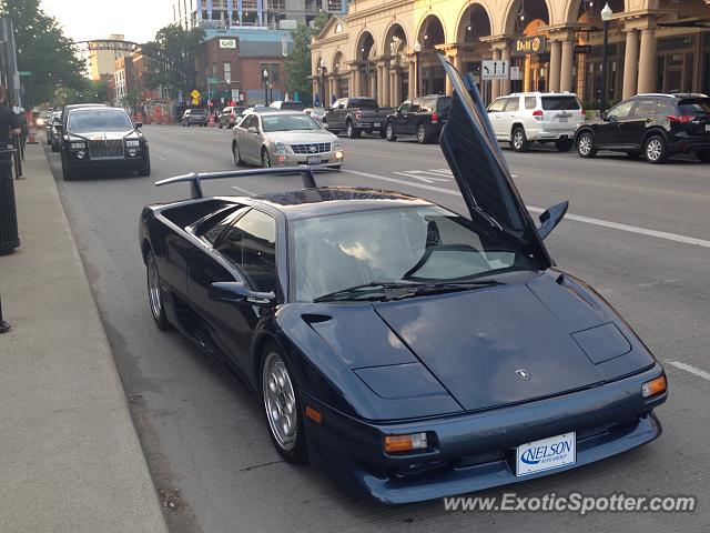 Lamborghini Diablo spotted in Columbus, Ohio