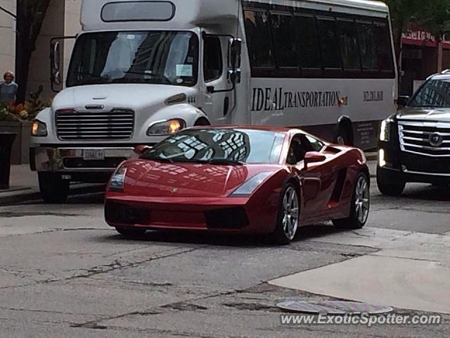 Lamborghini Gallardo spotted in Chicago, Illinois