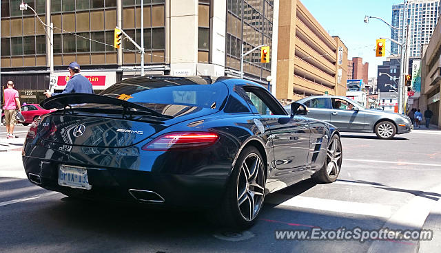 Mercedes SLS AMG spotted in Toronto, Ontario, Canada