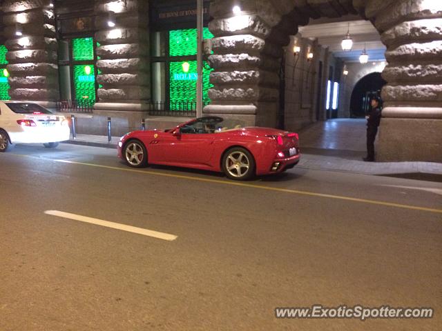 Ferrari California spotted in Shanghai, China