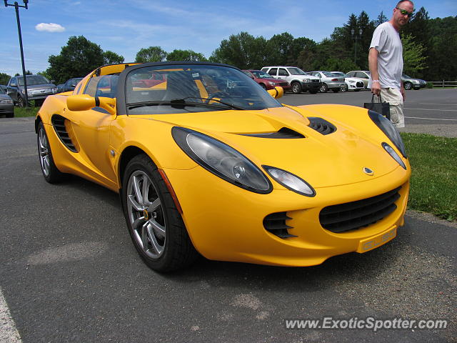 Lotus Elise spotted in Skytop, Pennsylvania