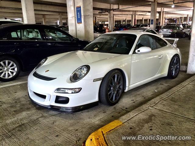 Porsche 911 GT3 spotted in Tyson's Corner, Virginia