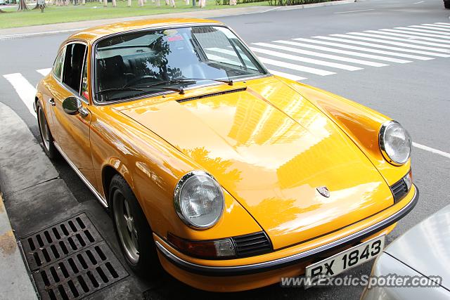 Porsche 911 spotted in Taguig, Philippines