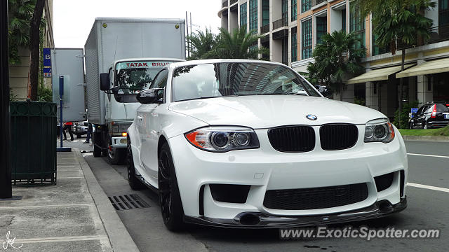 BMW 1M spotted in Makati City, Philippines