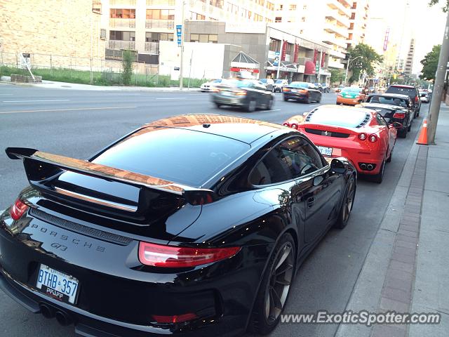 Porsche 911 GT3 spotted in Toronto, Canada