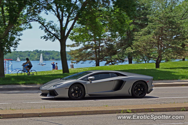 Lamborghini Aventador spotted in Minneapolis, Minnesota