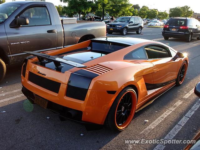 Lamborghini Gallardo spotted in Rochester, New York