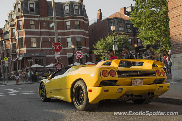 Lamborghini Diablo spotted in Boston, Massachusetts