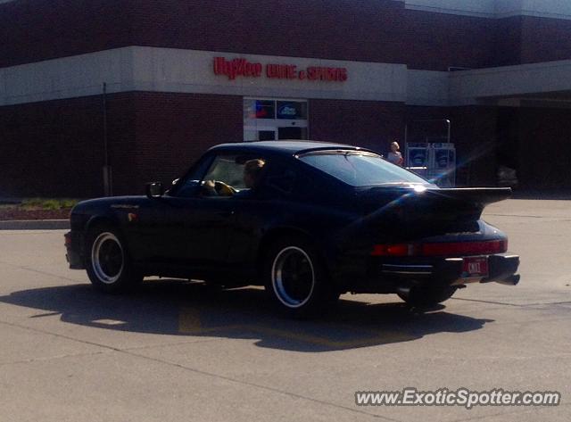 Porsche 911 spotted in West Des Moines, Iowa