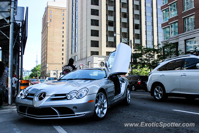 Mercedes SLR spotted in Toronto, Canada