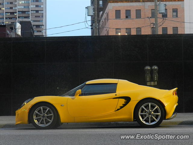 Lotus Elise spotted in Windsor, Ontario, Canada