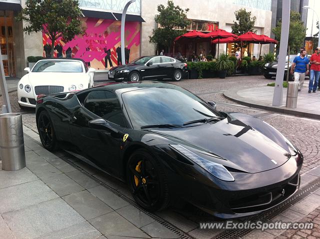 Ferrari 458 Italia spotted in Istanbul, Turkey