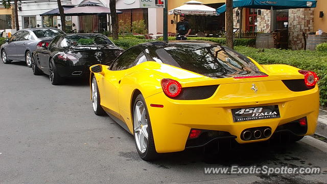 Ferrari 458 Italia spotted in Taguig, Philippines