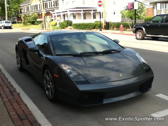 Lamborghini Gallardo spotted in Galena, Illinois