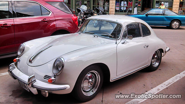 Porsche 356 spotted in Galena, Illinois