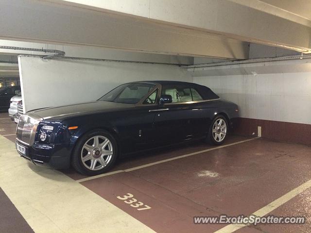 Rolls Royce Phantom spotted in Paris, France