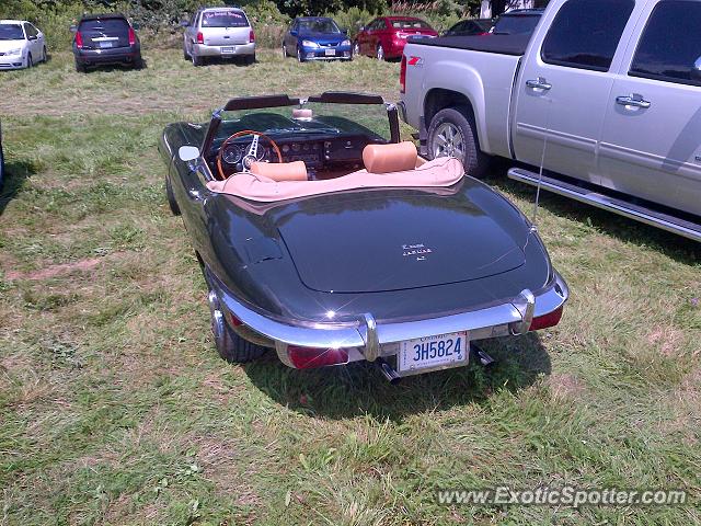 Jaguar E-Type spotted in NOTL,On, Canada