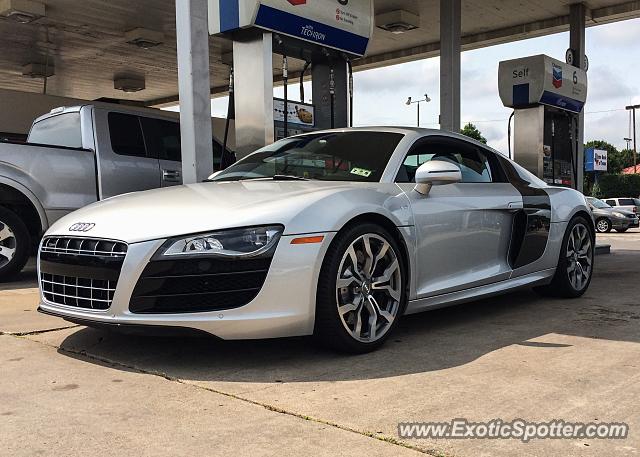 Audi R8 spotted in Dallas, Texas