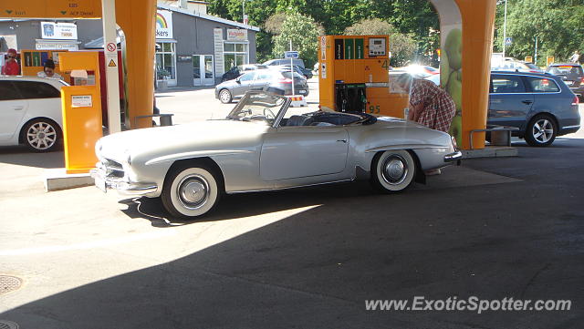 Mercedes 300SL spotted in Kristianstad, Sweden