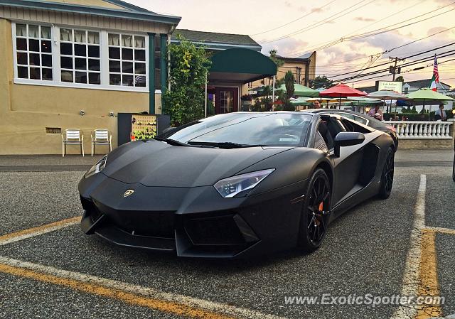 Lamborghini Aventador spotted in Fort Lee, New Jersey