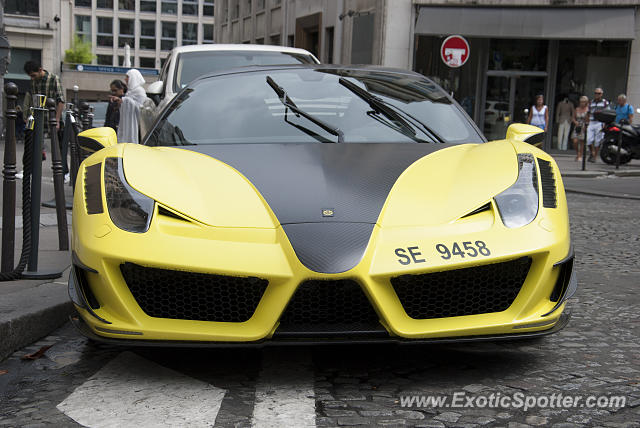 Ferrari 458 Italia spotted in Paris, France