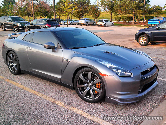 Nissan GT-R spotted in Schaumburg, Illinois