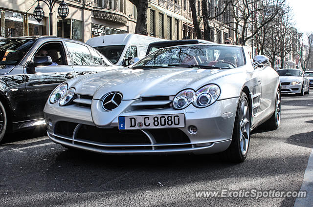 Mercedes SLR spotted in Düsseldorf, Germany