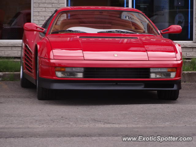 Ferrari Testarossa spotted in Québec, Canada