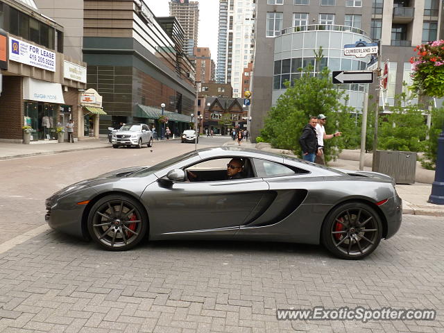 Mclaren MP4-12C spotted in Toronto, Canada