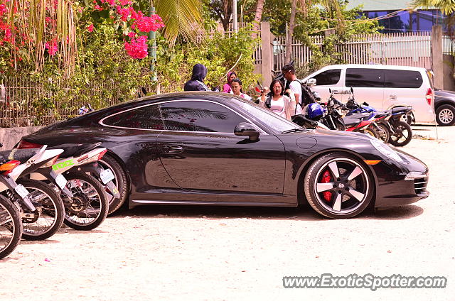 Porsche 911 spotted in Cebu city, Philippines