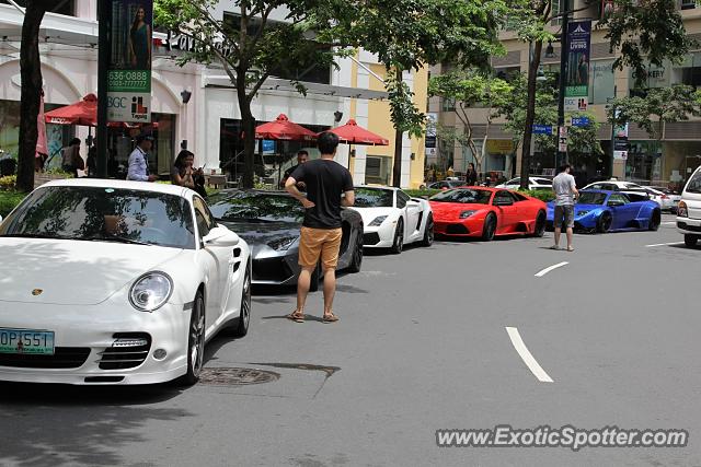 Lamborghini Aventador spotted in Taguig City, Philippines